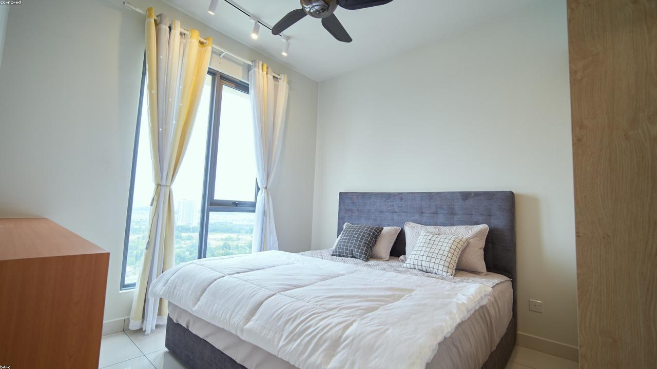 The Future of Remote Work: Legal Pitfalls and Best Practices for International Teams